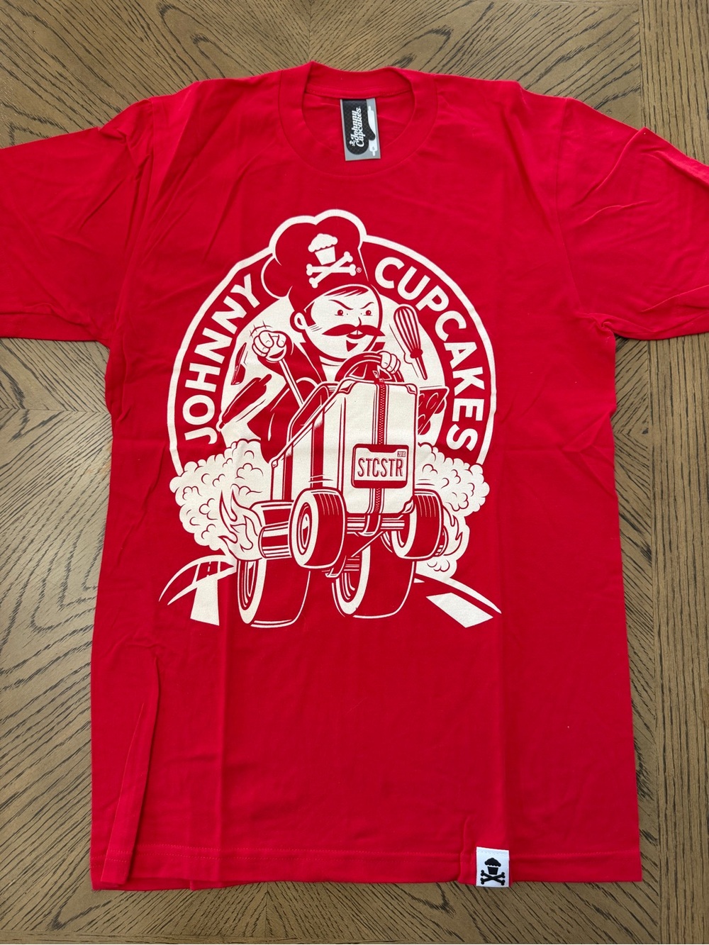 RARE - Men’s Johnny Cupcakes ‘Suitcase Tour Back to Basics 2010’ Tee